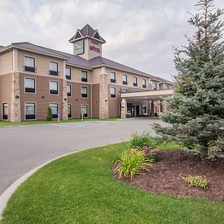 Quality Inn & Suites Val-d'Or Kültér fotó