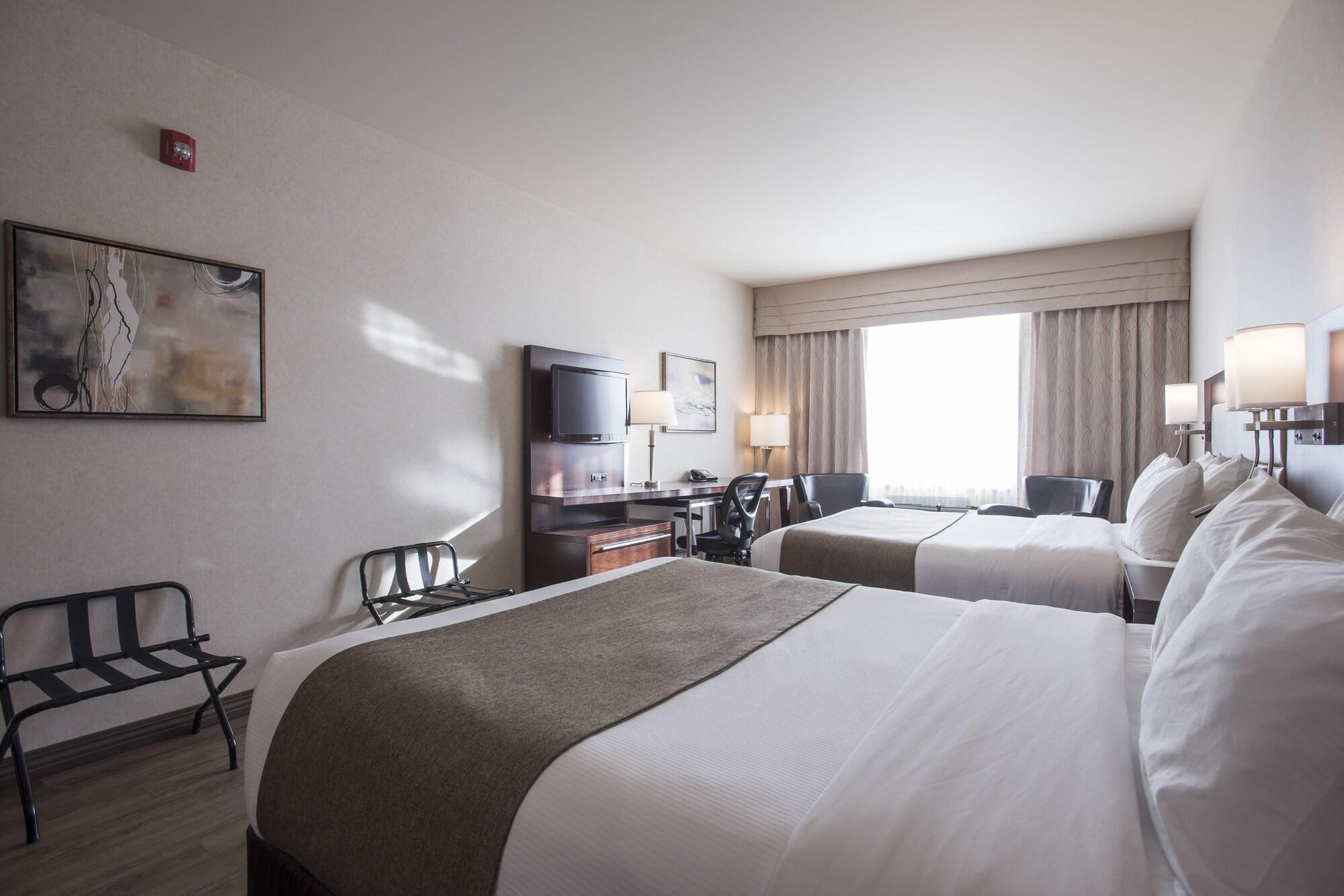 Quality Inn & Suites Val-d'Or Kültér fotó