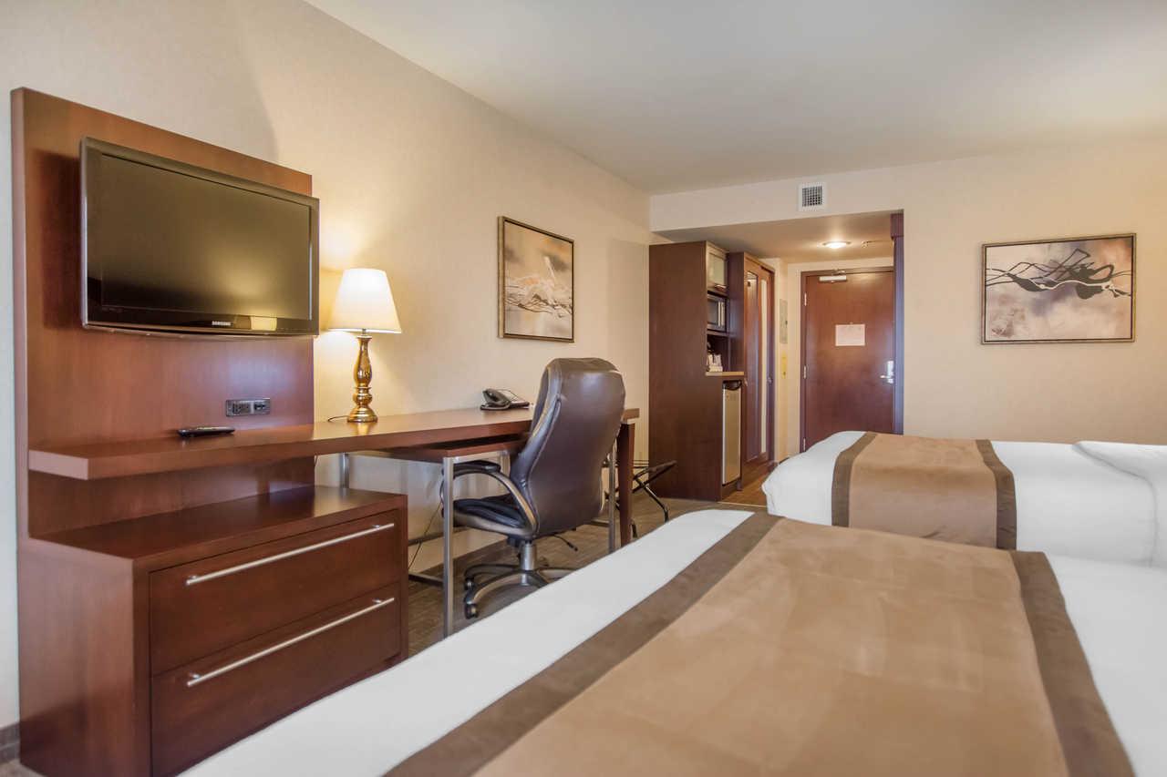 Quality Inn & Suites Val-d'Or Kültér fotó