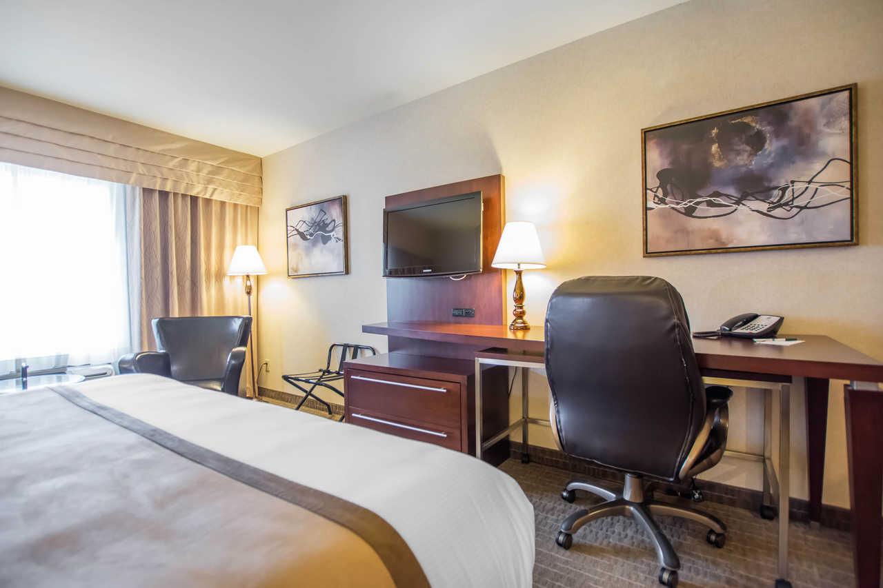 Quality Inn & Suites Val-d'Or Kültér fotó